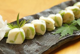 「空豆のチーズ寄せ」市販のプロセスチーズをチンして巻く！