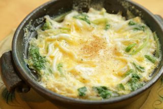 「白魚と根三つ葉の卵締め」出汁さえ丁寧に取れば3分で完成