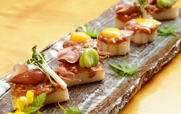 合うお酒＝日本酒、焼酎、白ワイン（Ｃ）コクハク