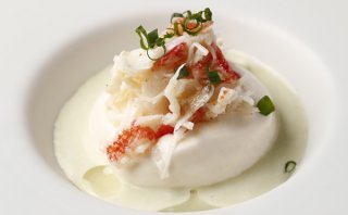 「タラバガニのブラマンジェ」絶品ムースで広がるカニの風味