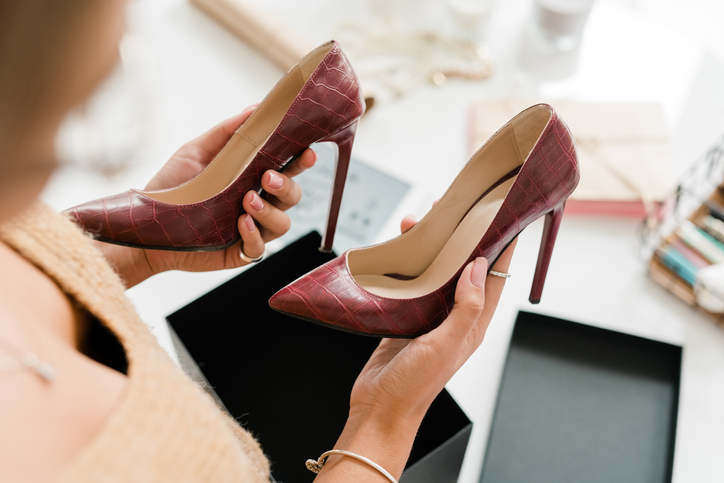 派手好きで浪費家だった元妻（写真:iStock）