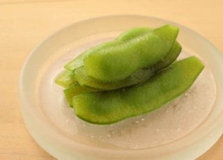 「枝豆の昆布塩水漬け」下処理いらずで悪魔的なおいしさに