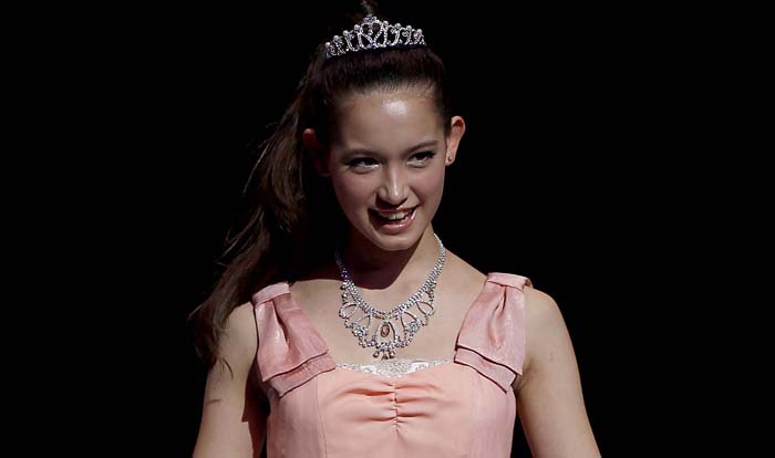 交際報道のあった知念とトラウデン（写真）についてファンやヤフコメ民から意外な反応があったワケとは…／（C）日刊ゲンダイ