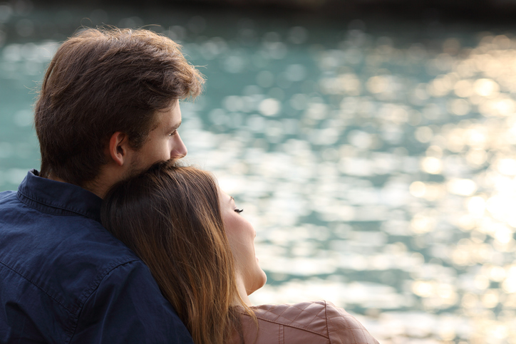 彼に頼ってみるのも大切（写真:iStock）