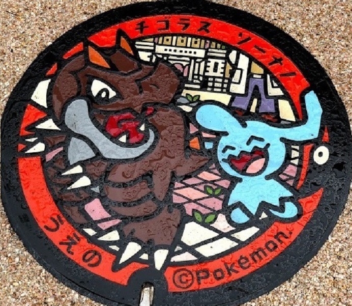 ソーナンス（右）の屈託ない笑顔よ（C）コクハク