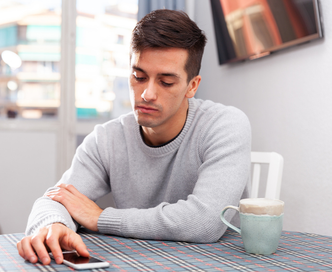 あの日以来連絡はしていない（写真:iStock）