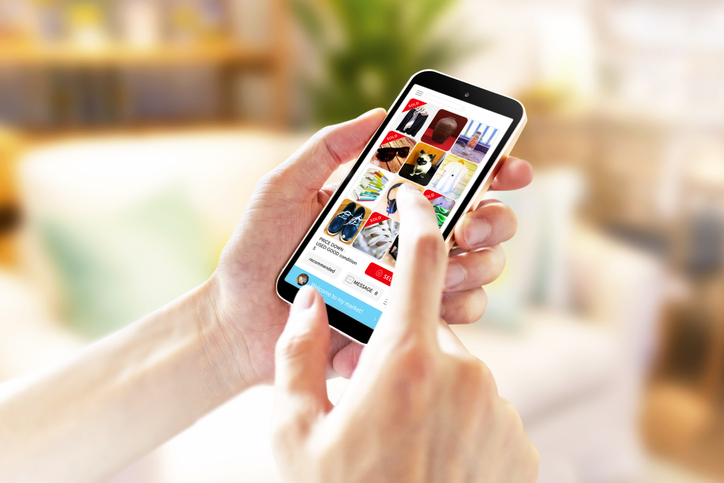 フリマアプリ使ってる？（写真:iStock）