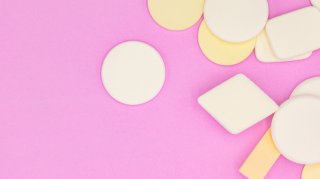 パフ&スポンジを水ありで使うとメイク持ちUP♡ 使い方のコツ