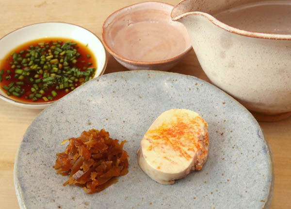 合うお酒＝フルーティーな日本酒（Ｃ）コクハク