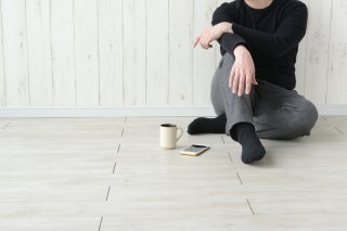 “好きな人ほど連絡しない”のはなぜ？ 男性心理4つ＆対処法