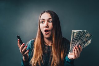 ファンにおねだり三昧…恋人の欲深い一面に幻滅した男性の弁