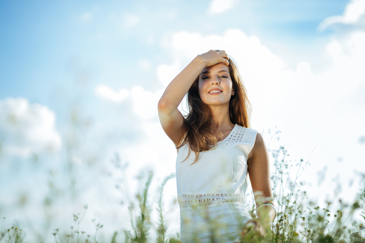 今日から「魔性の女」を目指そう！（写真:iStock）