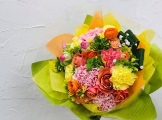 花と色の相乗効果！ ビタミンカラーで心も身体もポジティブに