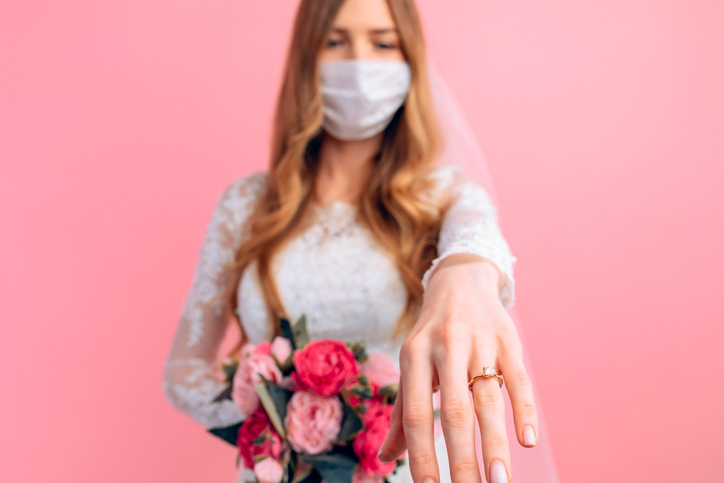 コロナ禍でも結婚できた女性（写真:iStock）