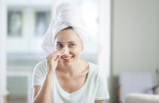 透明感すごすぎ♡ “薄膜メイク”のやり方のポイントをご紹介！