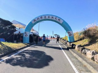 ようやくゴール。長かった、長かったよ…。（C）コクハク