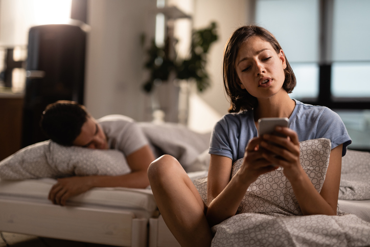 浮気の証拠はしっかり集めよう（写真:iStock）