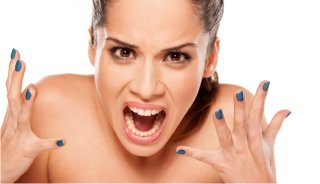 ネイルあるある8選!笑いも失敗も全部“おしゃれ”に変えて♡