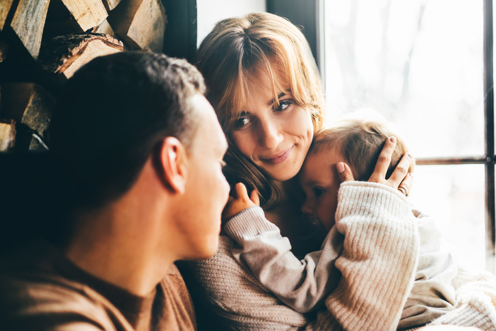 新しいパパになってくれる？（写真:iStock）