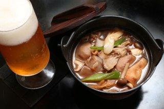 ほっこり温かい「山形内陸風の芋煮」牛肉の甘味が口に広がる