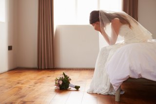 “結婚のタイミングを逃した”と悔やむ女性の共通点＆対処法