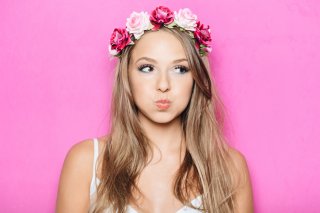 可愛いヤキモチの伝え方4つ♡ 重たく思われないコツとは？