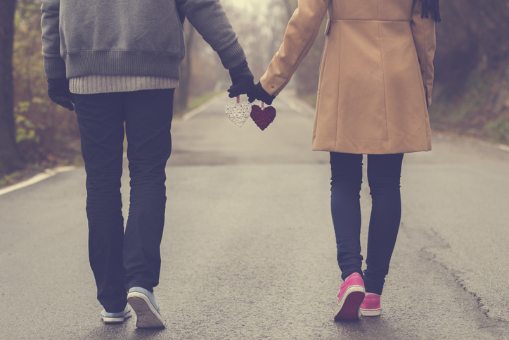 浮気しない男性の特徴は？（写真:iStock）