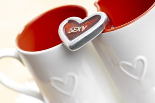 ギフトにピッタリ♡ カップルで振動をシェアできるローター