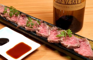 「和風ローストビーフ」しっとり感の秘密は湯煎での低温調理