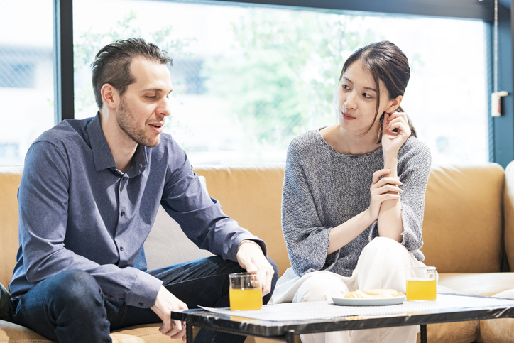 話しかけた時の顔で見極めて（写真:iStock）