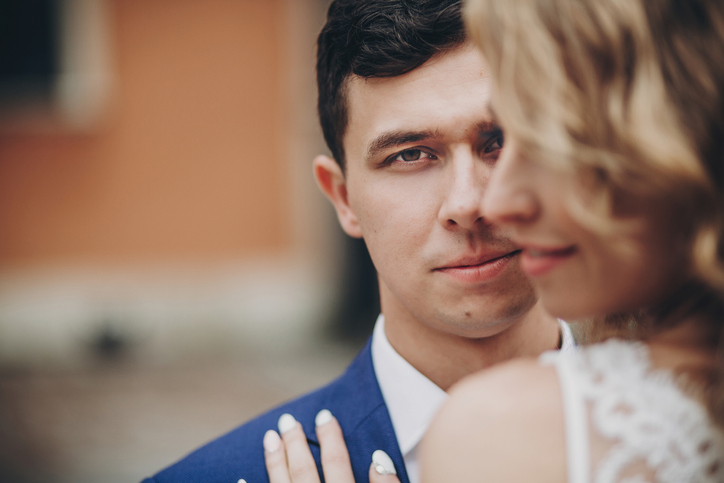 恋人じゃないんだけどな…（写真:iStock）