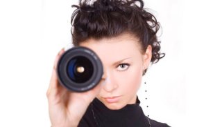 カメラ付きバイブで女性器の内側に密着！動画＆静止画撮影も