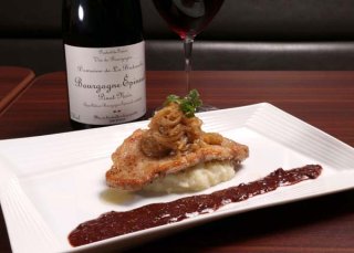 「豚ロース肉のソテー粒マスタードソース」パンチ効いた味