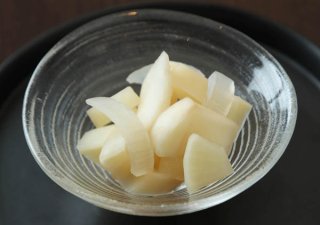 「新玉ネギと野菜のピクルス」最強常備菜、作るなら今でしょ