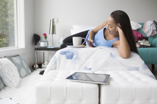 綾瀬はるかなら許せても…“干物女あるある”から脱却方法まで