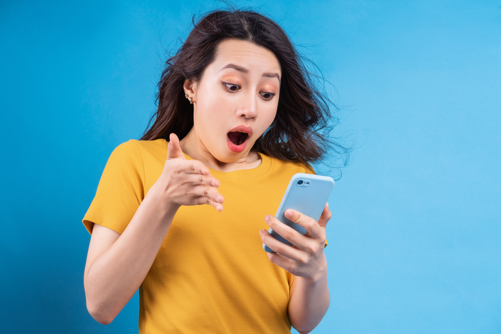 彼氏に誤爆！！（写真:iStock）