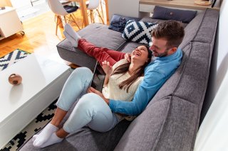 膝枕好きの彼はマザコンの証？男性心理を知って愛深めるテク