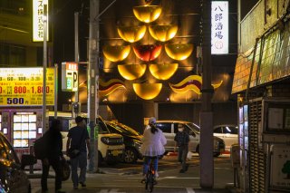 久々の街の灯が眼に沁みる 2022.5.20（金）