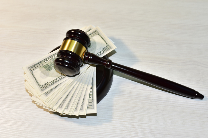 慰謝料沙汰になることも（写真:iStock）