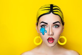 地雷メイクで警官から職質された!? 盛りすぎ失敗エピソード