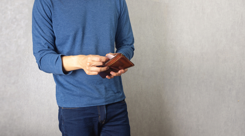 お金の話はもう少し後で…（写真:iStock）