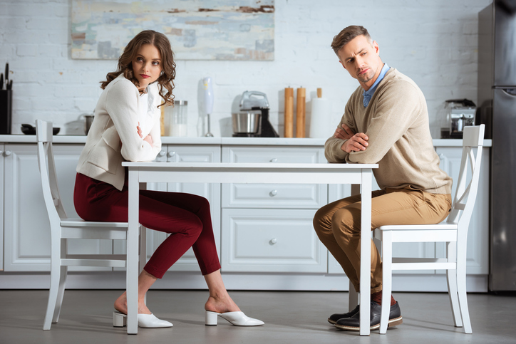 1カ月で“レスカップル”（写真:iStock）