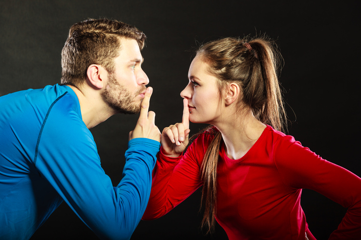 2人の世界にどっぷり（写真:iStock）