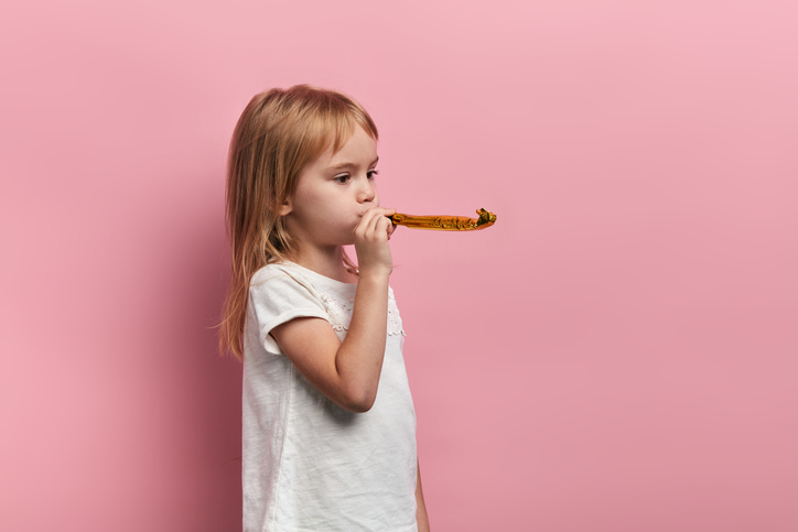 いくつになってもモテる不思議ちゃんには憧れる（写真:iStock）