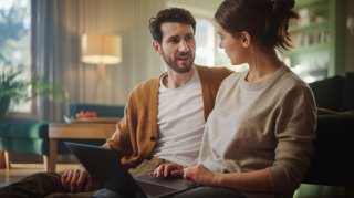 パートナー選びの基準も変化（写真:iStock）