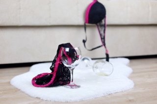 体の相性◎で4年もズルズル 酒の勢いで元彼と寝る女性の憂鬱