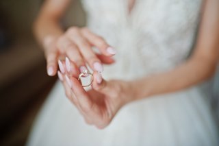 40代婚活もタイパ重視！「出会いがない職業」の男性を狙う