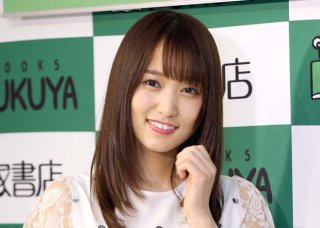 櫻坂46菅井友香卒業 欅坂46改名を経た過酷なキャプテン<後>