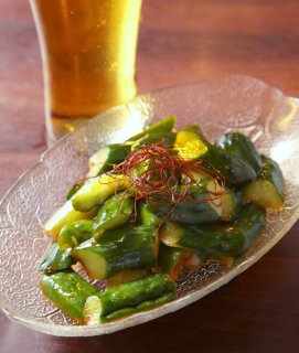 「叩きキュウリ」簡単定番だからこそ、うまさ倍増のひと手間は下処理