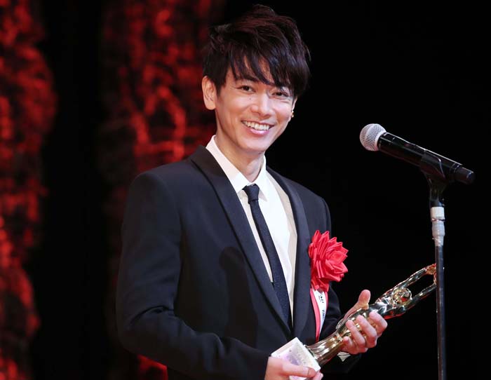 この笑顔、ヤバい…（C）日刊ゲンダイ